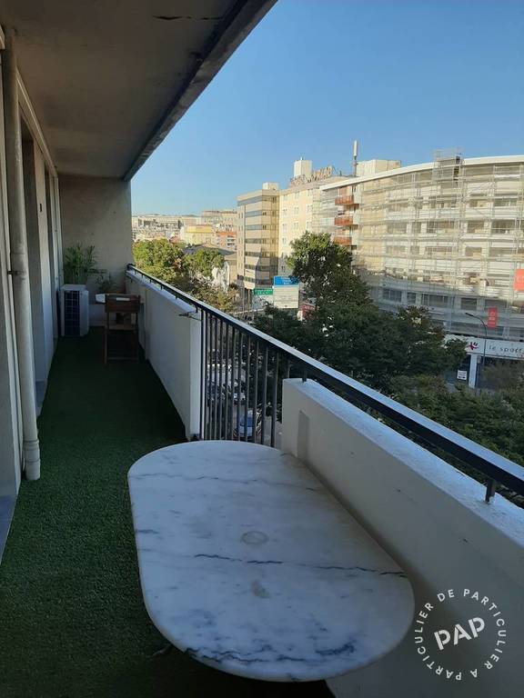 Appartement 950&nbsp;&euro; 54&nbsp;m² Marseille-Courte Durée