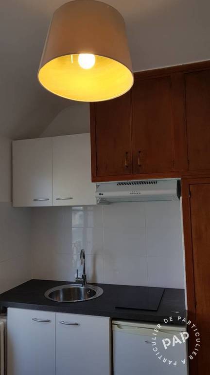 Location appartement studio Paris 20e