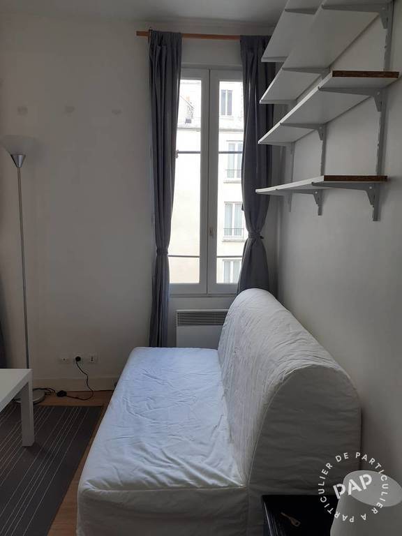 Location appartement studio Paris 18e