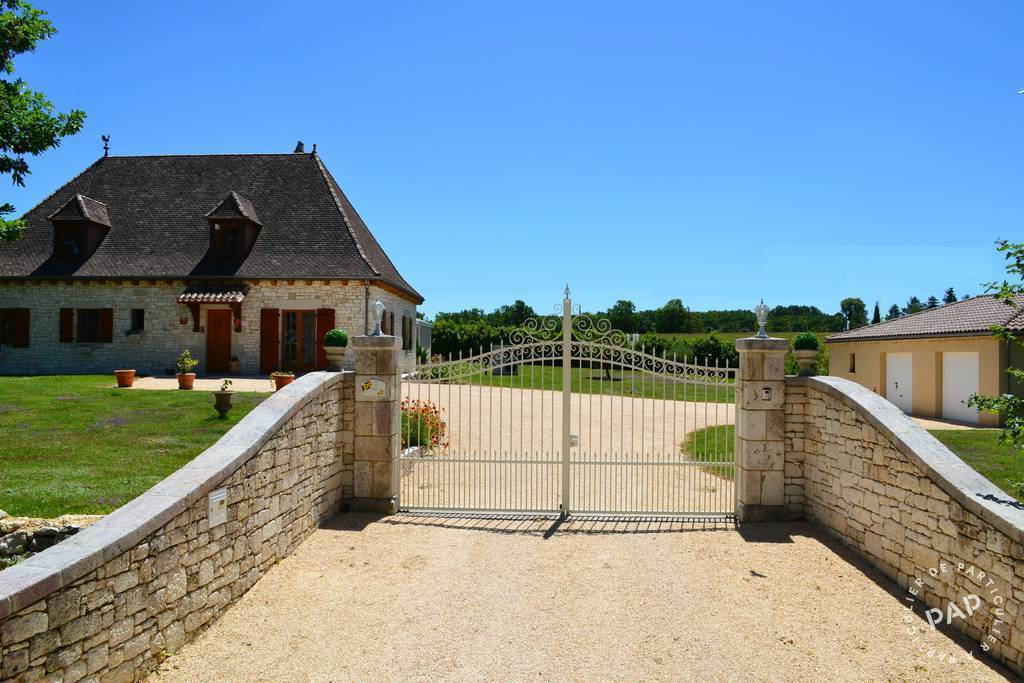 Vente maison 247 m² BeaumontDuPérigord (24440) 247 m² 595.000