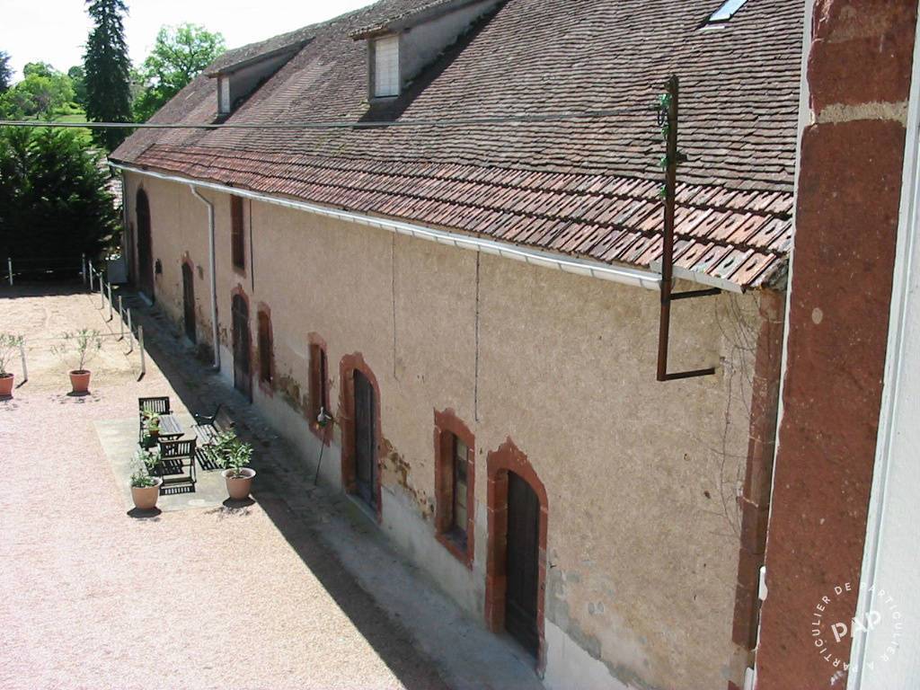 Vente maison 540 m² SaintLéon (03220) 540 m² 479.000 € De