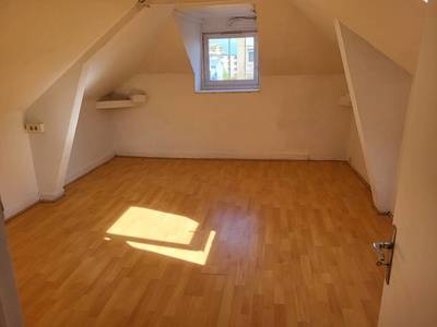Melun (77000)