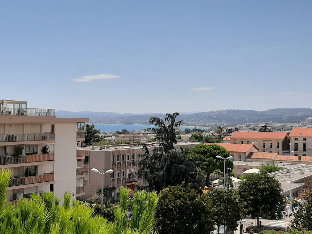 Vente appartement 3 pièces Saint-Laurent-du-Var (06700)