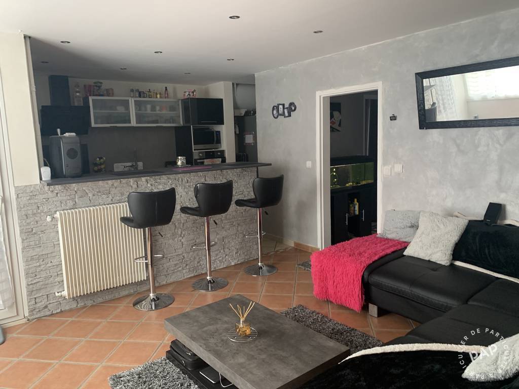 Vente appartement 3 pièces Roissy-en-Brie (77680)