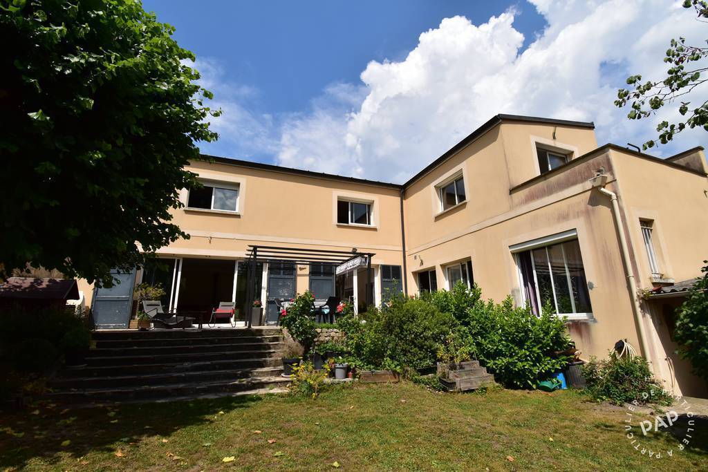 Vente maison 220 m² Rambouillet (78120)  220 m²  850.000 €  De
