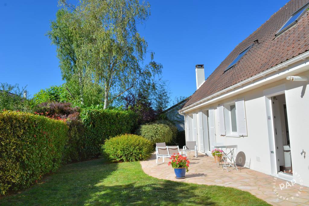 Vente maison 182 m² Voisins-Le-Bretonneux (78960) - 182 m² - 790.000 ...