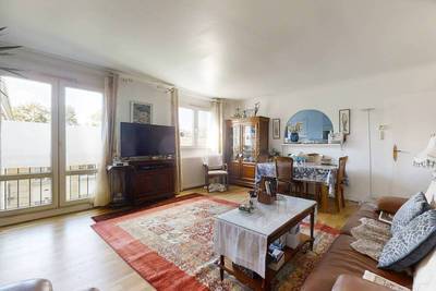 Vente Appartement 3 Piece S A Maisons Alfort 74 M Avec 2 Chambres A 510 000 Euros Net Immo 2000