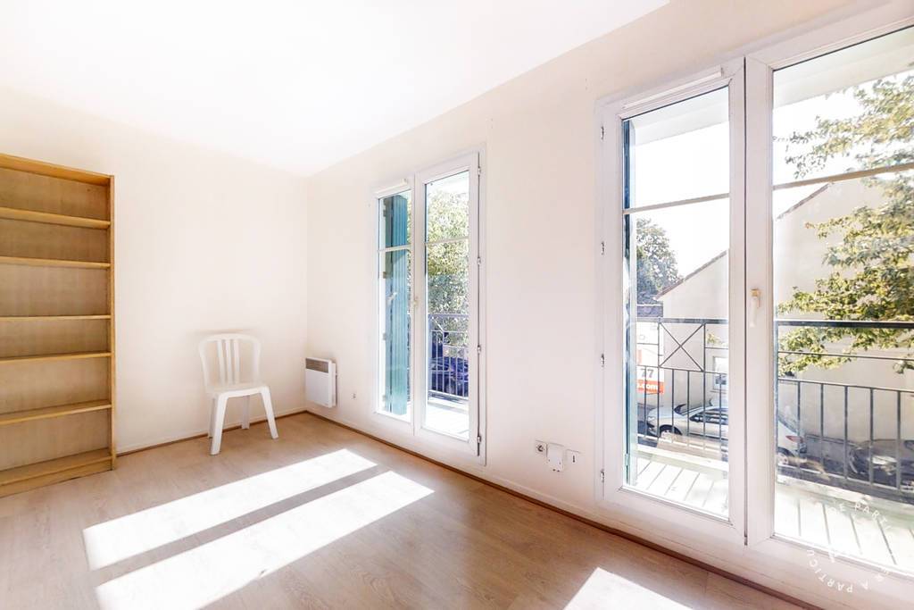 Vente appartement 3 pièces Bailly-Romainvilliers (77700)