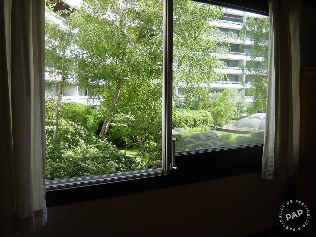 Location appartement studio Paris 15e