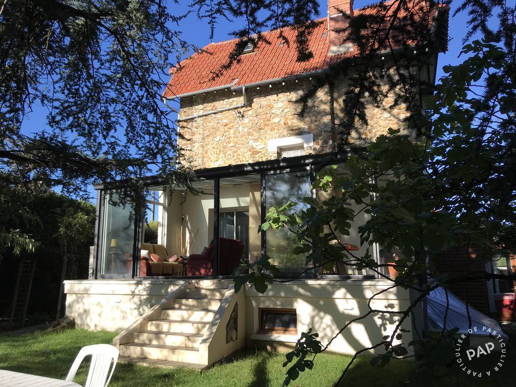 maison de bois russe en 4 lettres