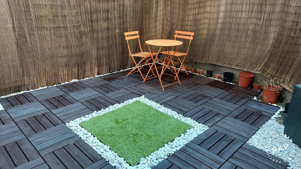 Location appartement studio Paris 18e