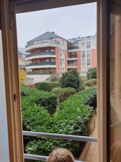 Suresnes