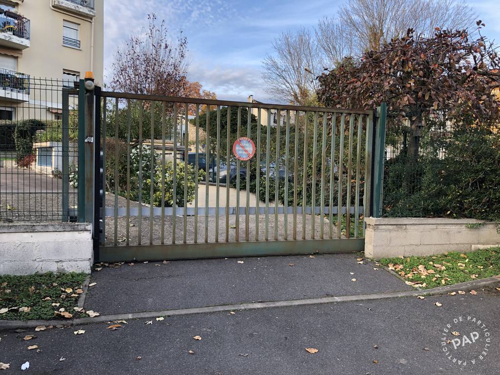 Location Garage, parking Juvisy-Sur-Orge (91260) 50 €