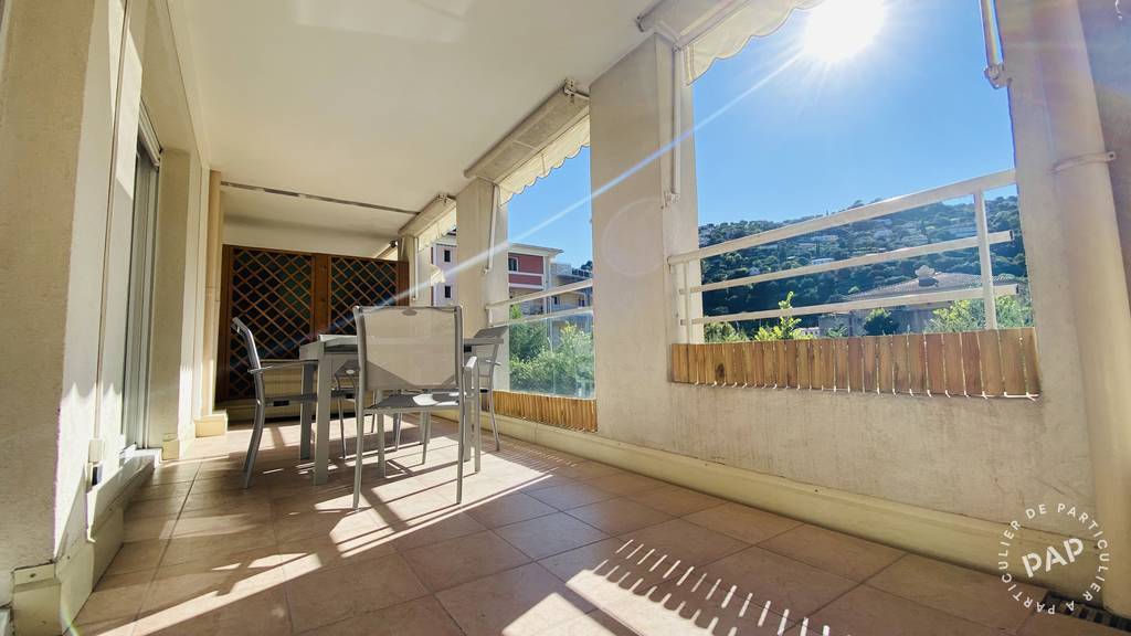 Vente appartement 3 pièces Saint-André-de-la-Roche (06730)