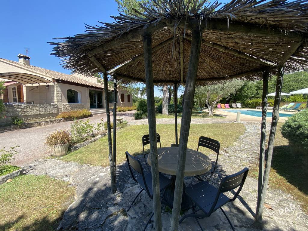 Vente maison 8 pièces Robion (84440)