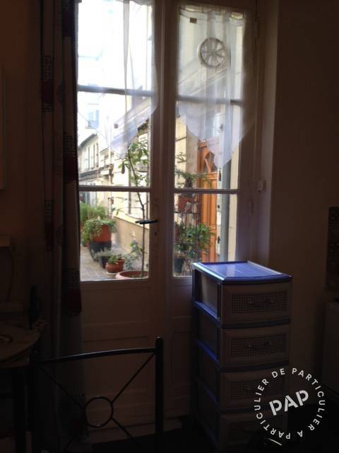 Location appartement studio Paris 10e