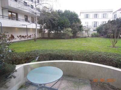 Sèvres (92310)
