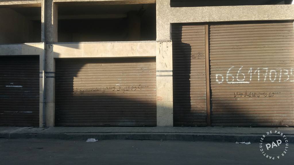 Vente et location Local commercial . 138 m² 450.000 €