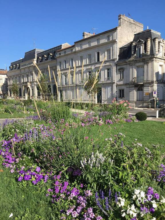 Vente appartement 8 pièces Angoulême (16000)