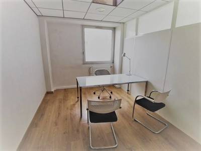 Bureaux, local professionnel Évry (91000) - 14 m² - 400 €