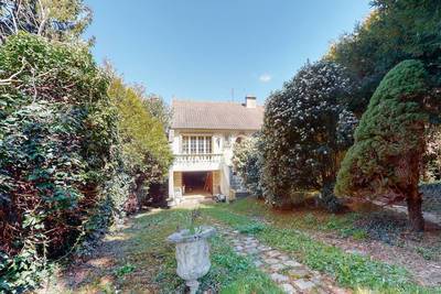 Torcy (77200)