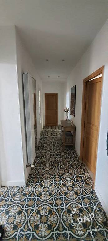 Vente appartement 4 pièces Menton (06500)