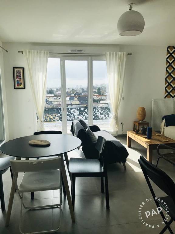 Location appartement studio Noisy-le-Grand (93160)