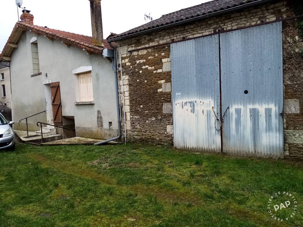 Vente maison 5 pièces Savigny-sous-Faye (86140)