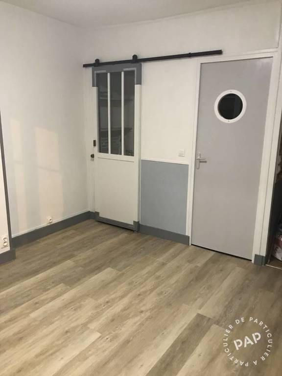 Location appartement studio Paris 9e