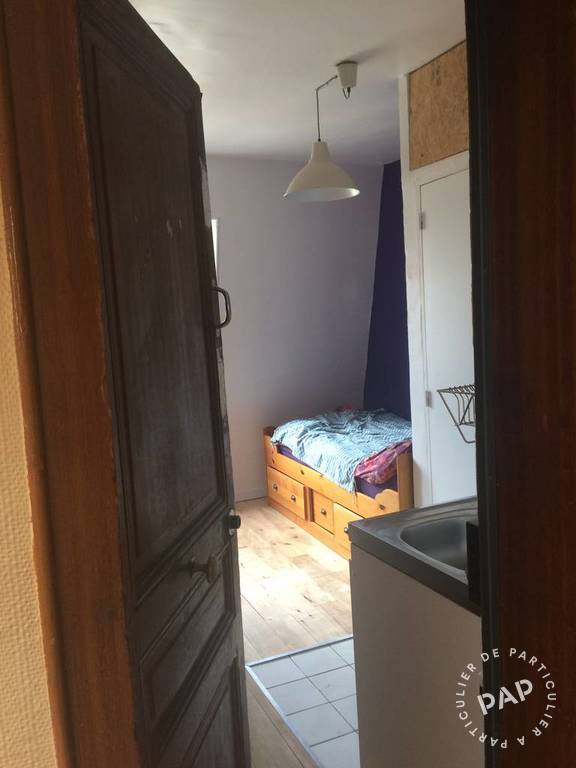 Location appartement studio Paris 18e