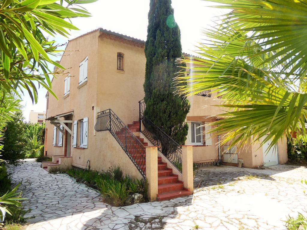 Vente maison 6 pièces Fréjus (83)
