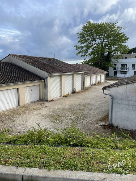 Location Garage, parking Bruges (33520) 190 €