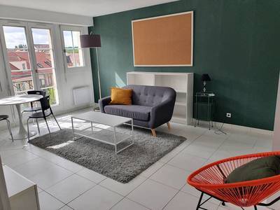 Port Cergy (95000)