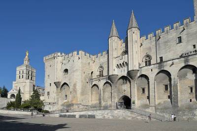 Avignon (84000)