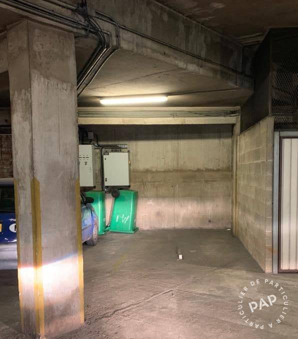 Location Garage, parking Paris 20E (75020)  89&nbsp;&euro;