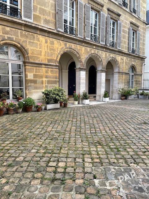 Location appartement studio Paris 9e