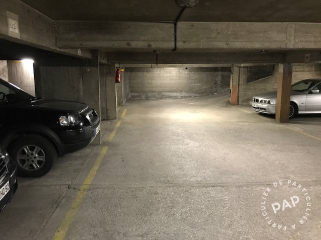 Garage, parking Neuilly-Sur-Seine 150&nbsp;&euro;