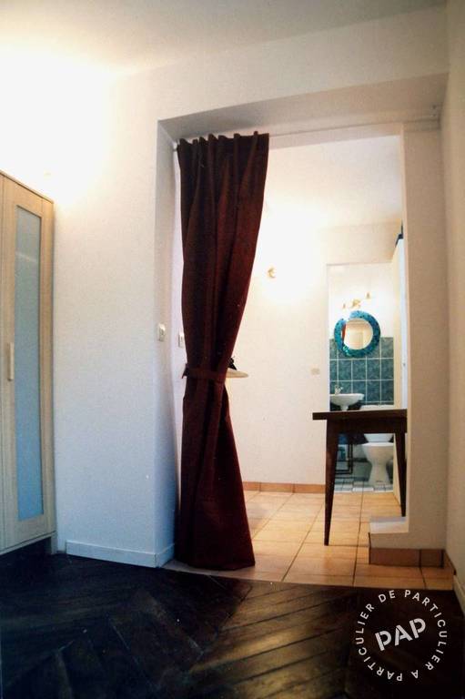 Location appartement studio Paris 7e