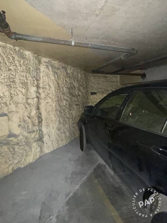 Garage, parking Paris 2E (75002) 250&nbsp;&euro;