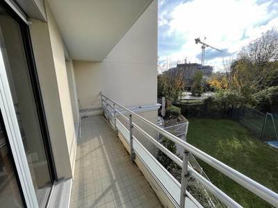 Issy-Les-Moulineaux (92130)