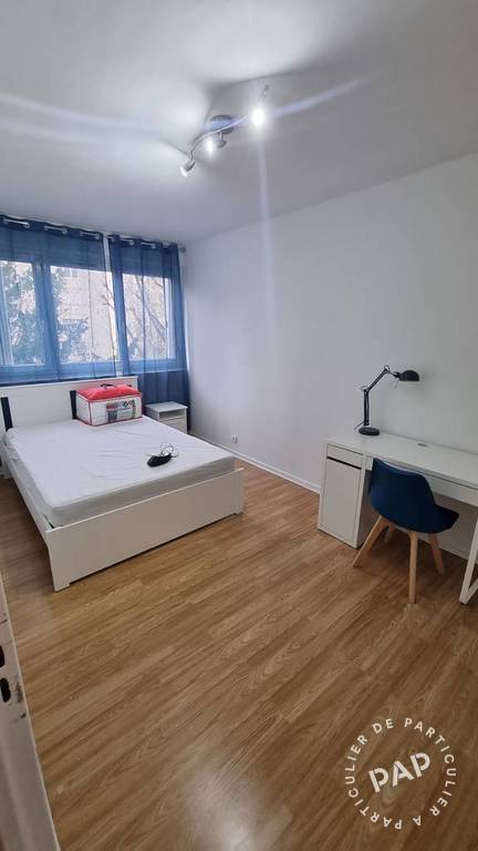 Appartement 450&nbsp;&euro; 70&nbsp;m² Ris-Orangis (91130)