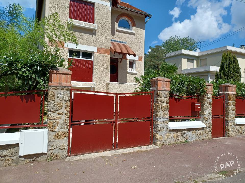 Location Maison La Celle-Saint-Cloud (78170) 96&nbsp;m² 2.150&nbsp;&euro;