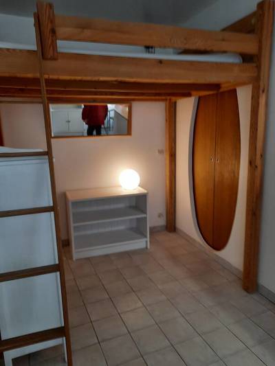 Paris 11E