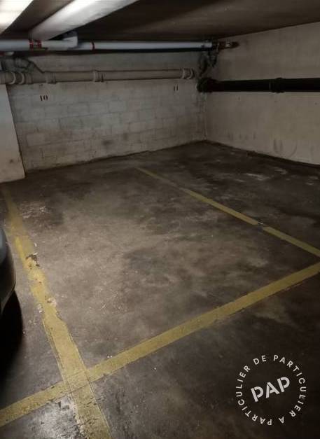 Location Garage, parking Paris 15E (75015)  100&nbsp;&euro;