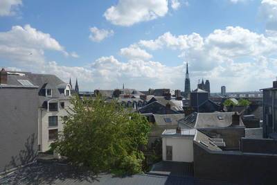 Rouen (76000)