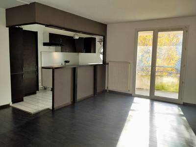 Vente appartement 3 pièces 64 m² Bondy (93140) - 210.000 €