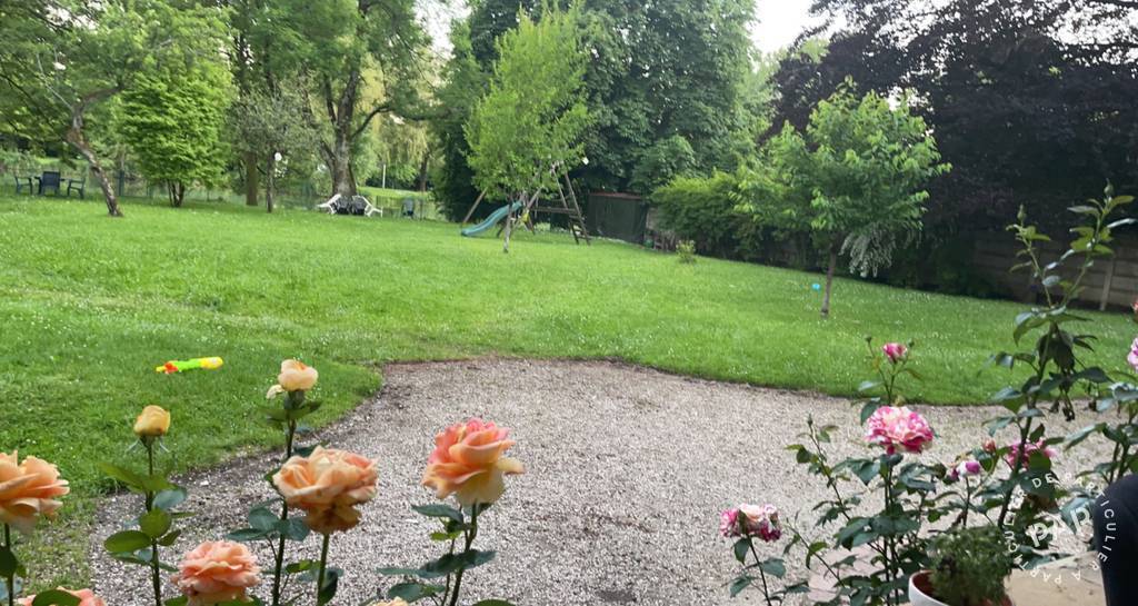 Location appartement 5 pièces Montbéliard (25200)