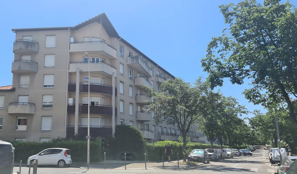 Vente appartement studio Lyon 8e