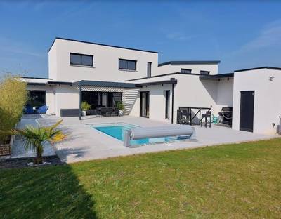 Angers (49000)