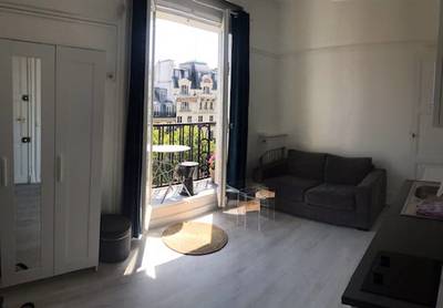 Paris 8E